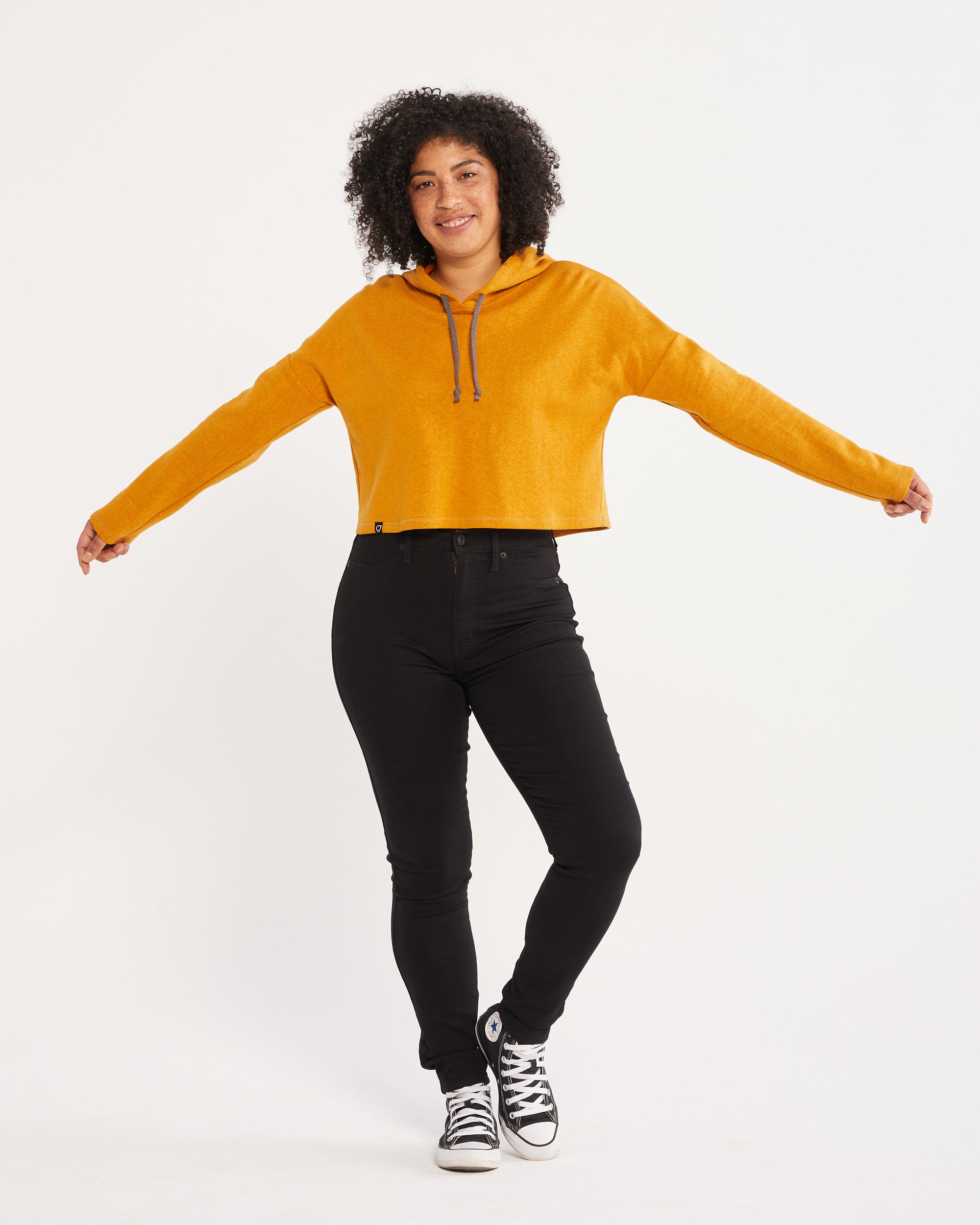 Gestion couture MTL | Service complet de dessin de patrons; développement de patronage, numérisation, gradation, placement, coupe et confection d’échantillons, formation et consultation destinés aux professionnels et entreprises. Gradation patronage